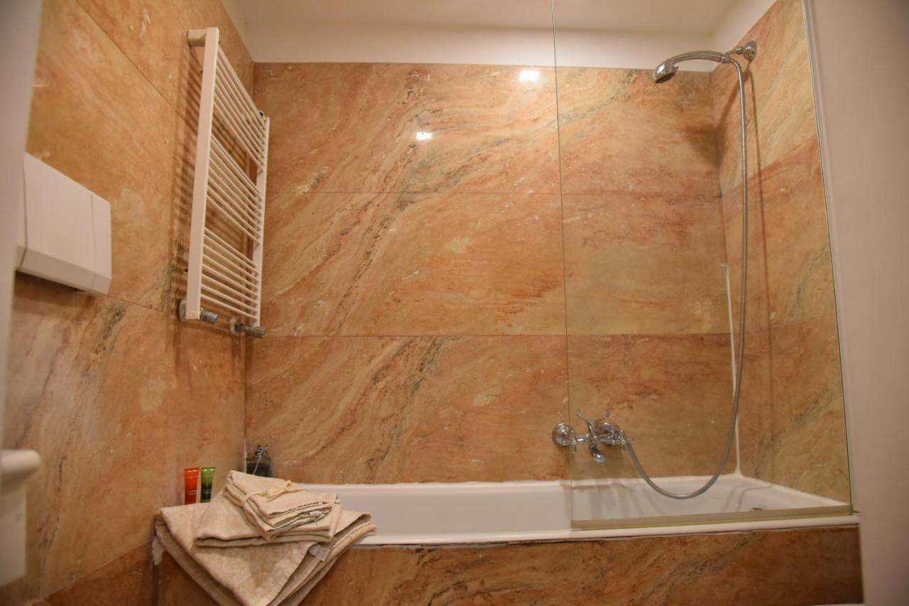 Falegnami Apartment ローマ エクステリア 写真